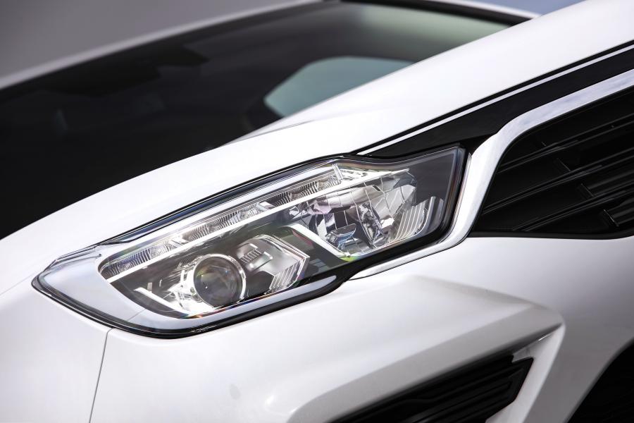 Детали экстерьера SsangYong Rexton ICE (Y400) 2019 года  (UK) (фото 4 из 26)